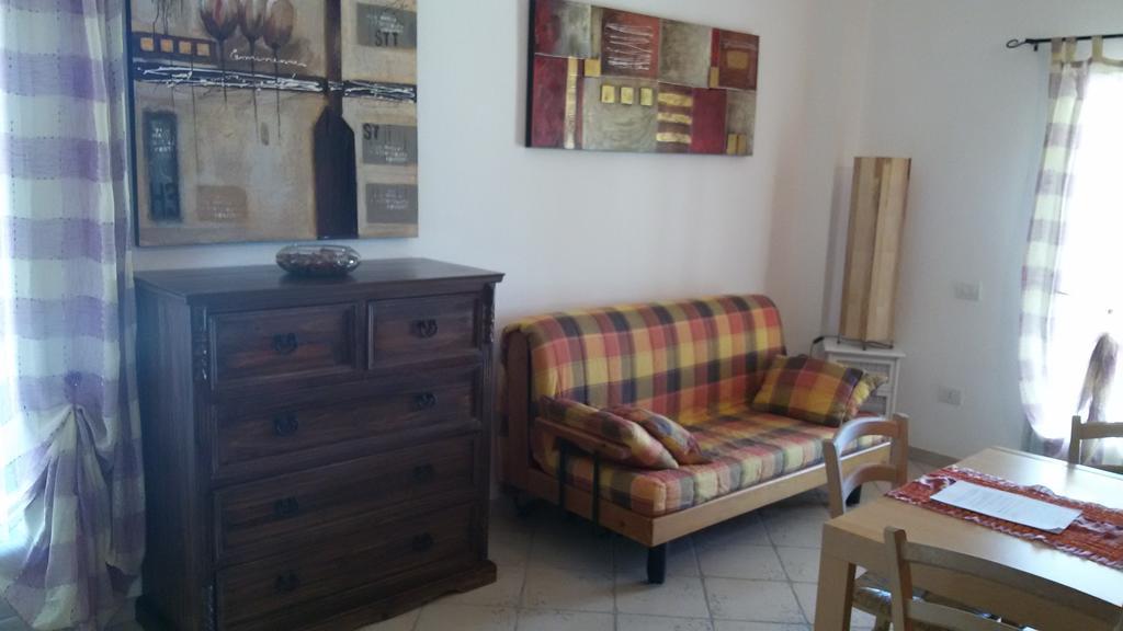 Soleesale Appartamenti E Camere Per Vacanza بولا الغرفة الصورة